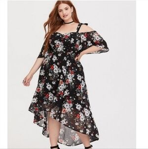 TORRID Black Floral Hi-Lo Chiffon Cold Shoulder Maxi Dress Size 0